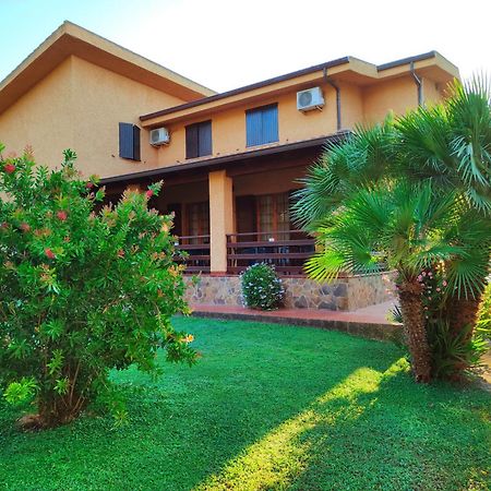 Nuraghe Bianco Bed & Breakfast ซานตา มาเรีย ลา ปาลมา ภายนอก รูปภาพ