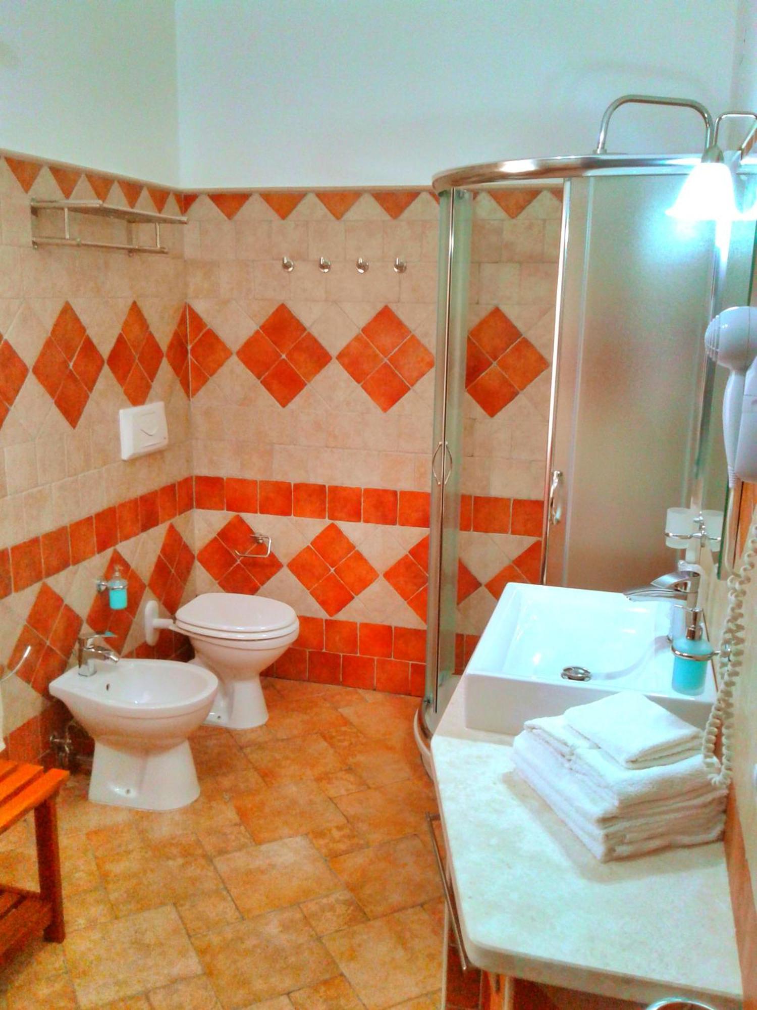 Nuraghe Bianco Bed & Breakfast ซานตา มาเรีย ลา ปาลมา ภายนอก รูปภาพ